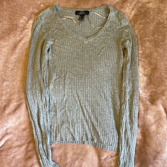 Basic Grey Sweater - Picture 2 of 3